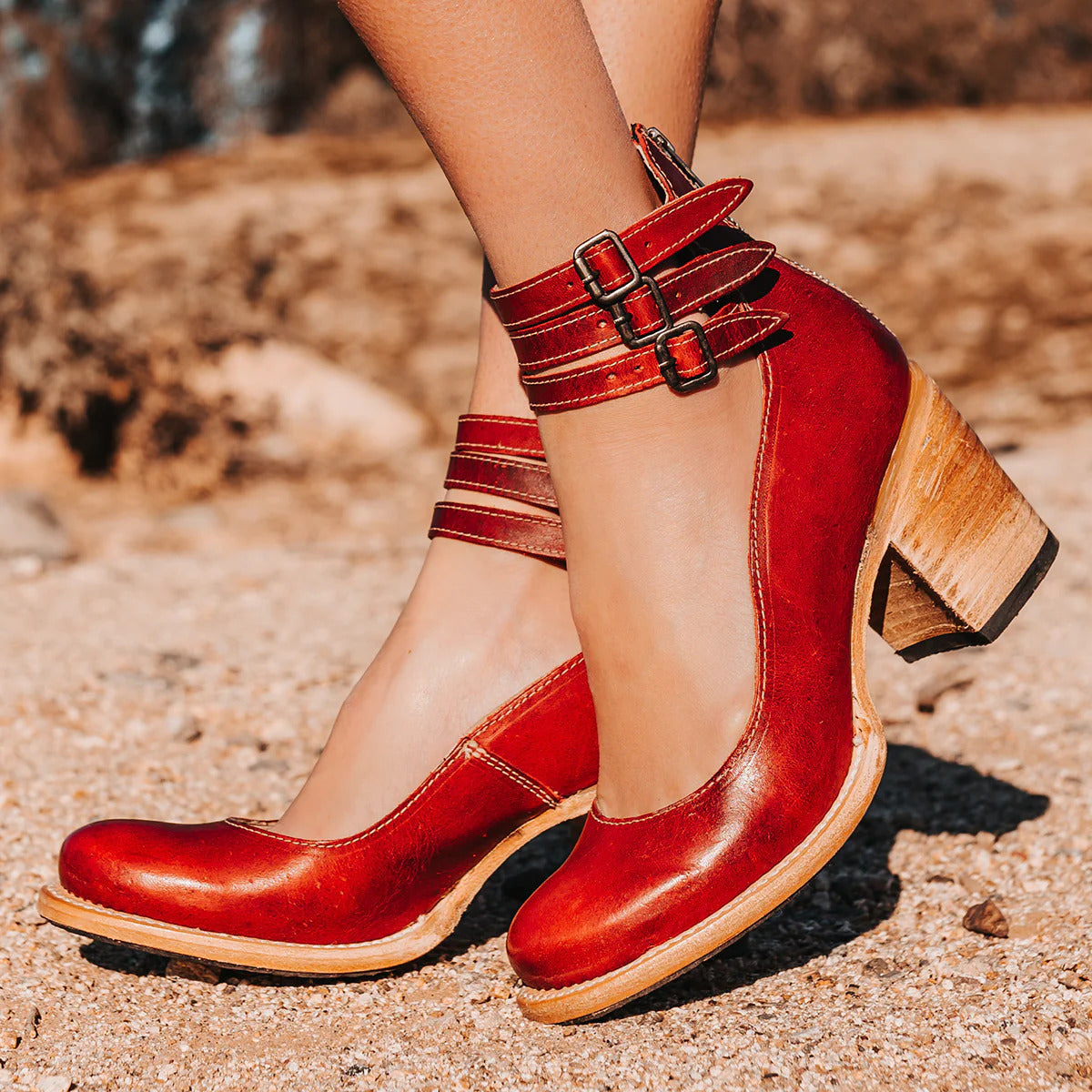 Damen Elegante Sandale mit flachem Absatz im Sommer-Stil