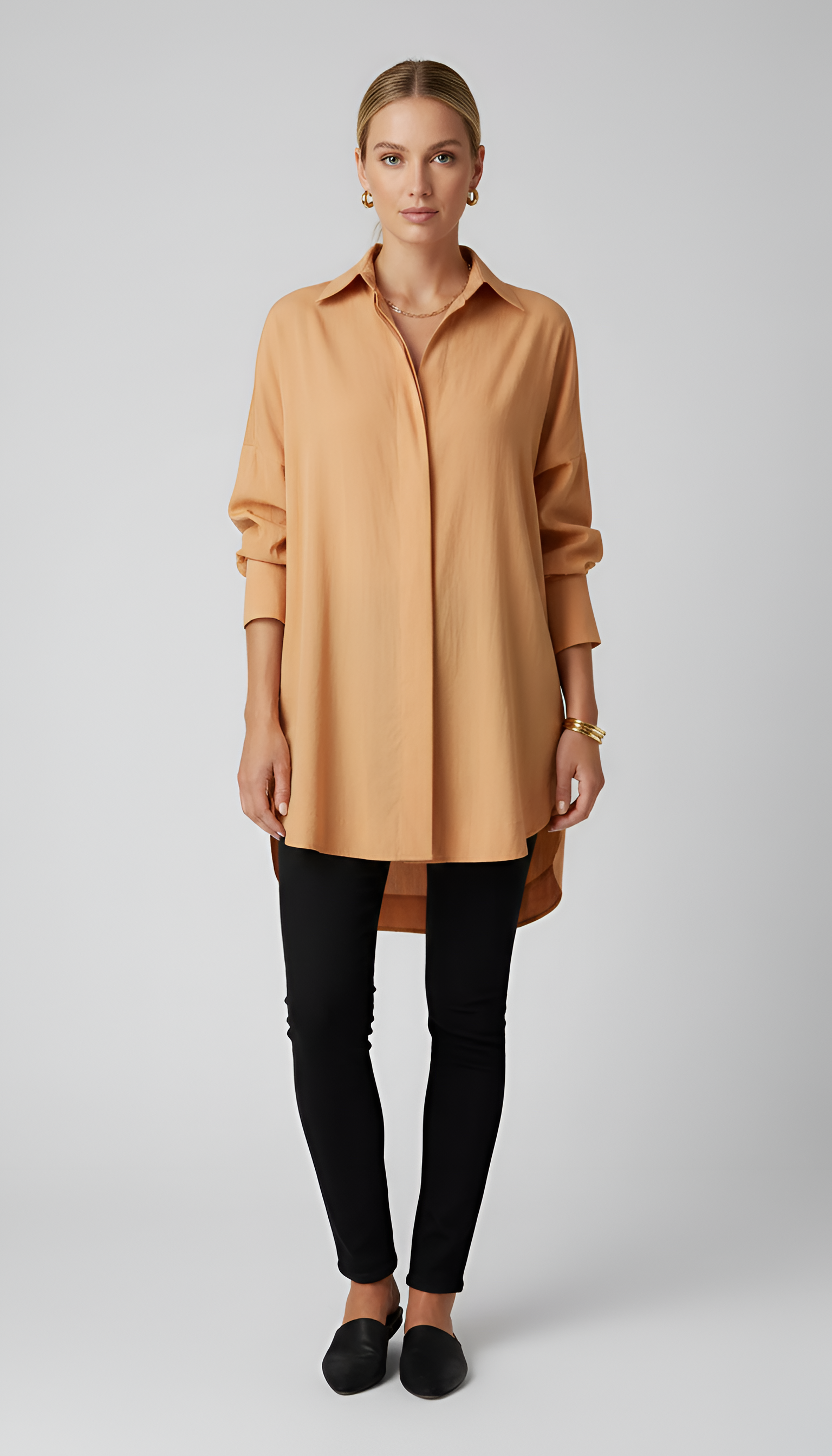 Damen Bluse im Oversized-Stil mit klassischem Kragen