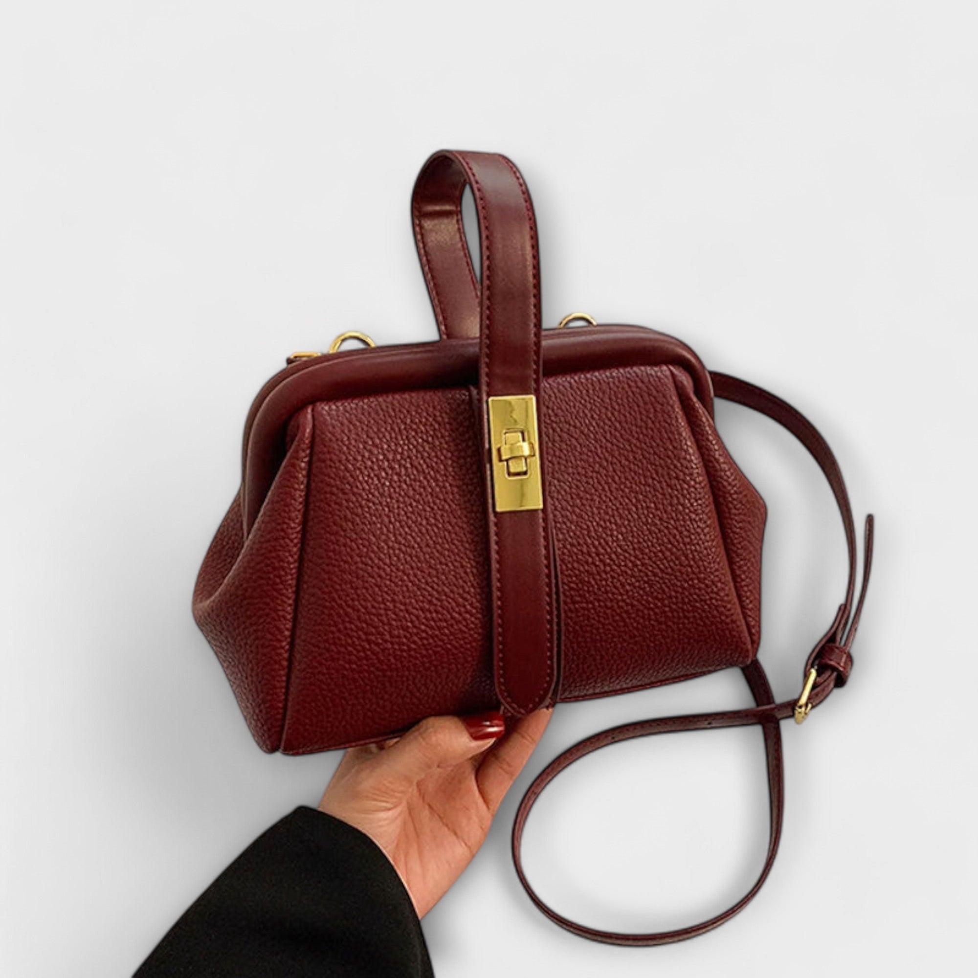 Damen Elegante Mini-Handtasche mit Kettenhenkel und festlichem Look