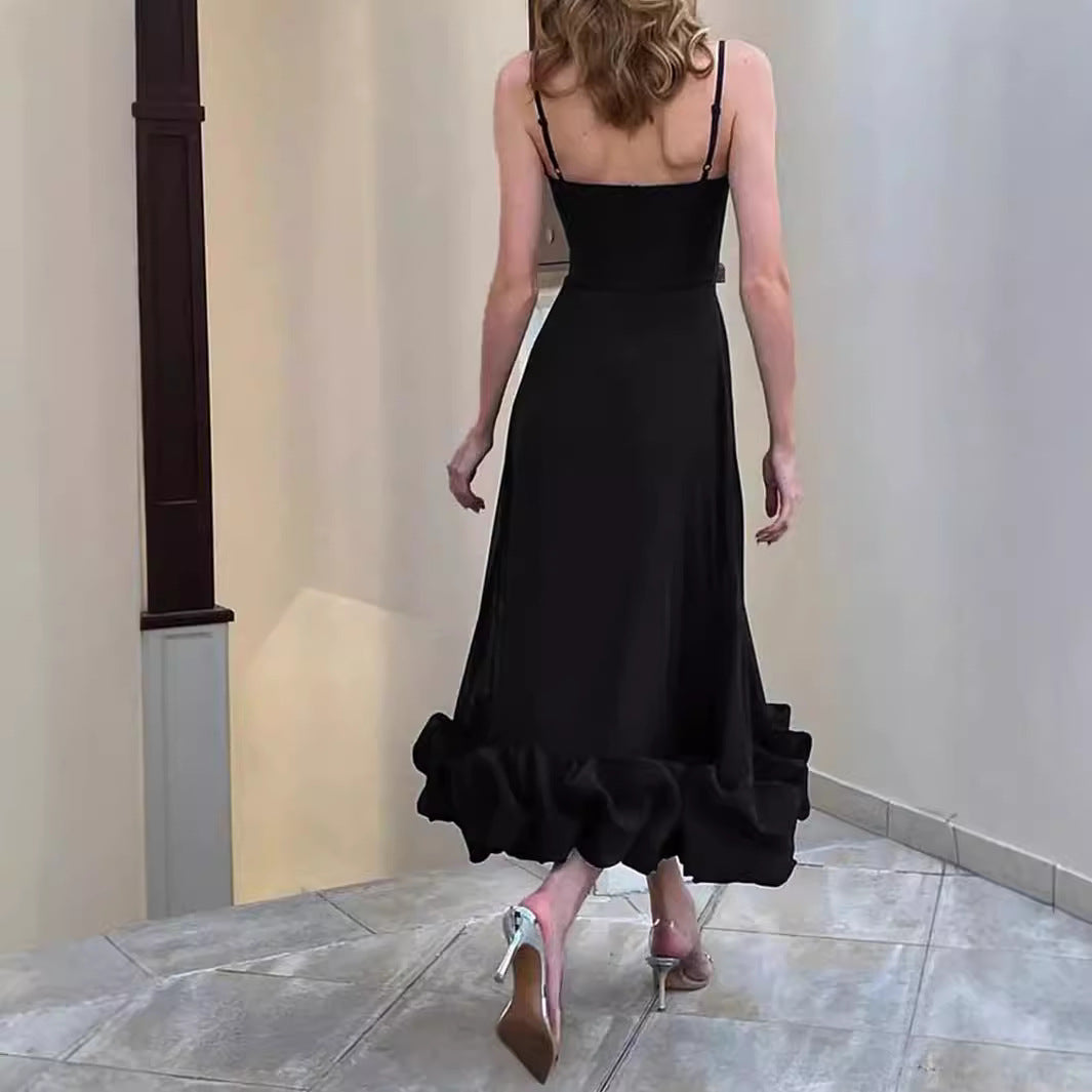 Damen Maxikleid mit schmalen Trägern und zeitlosem Design