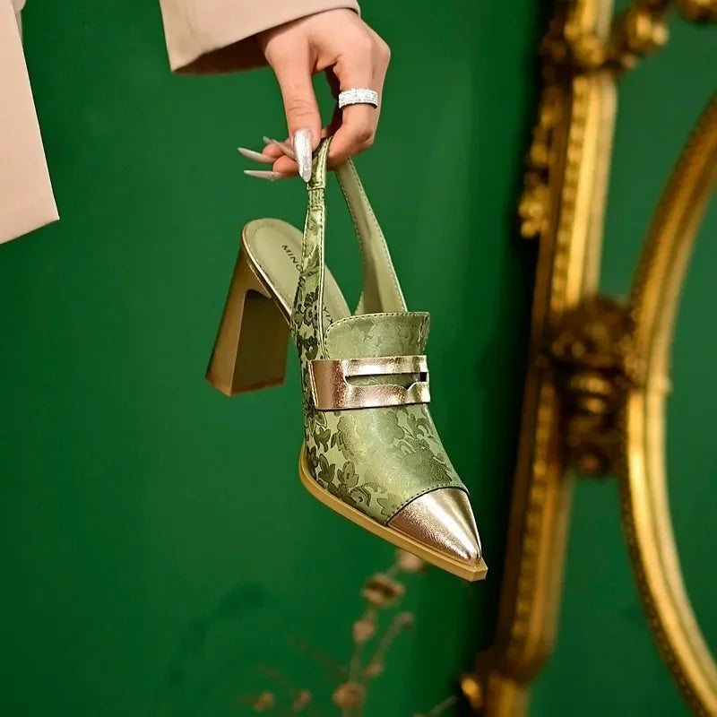 Damen Pumps mit Blockabsatz im eleganten Design