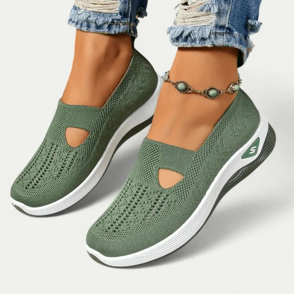 Damen Slip-On Schuhe | Luftiger Stil