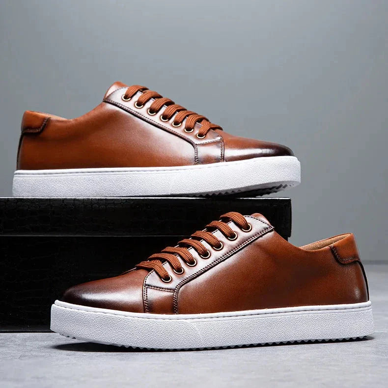 Herren Sneakers im zeitlosen Design | Bequeme Passform mit flacher Sohle