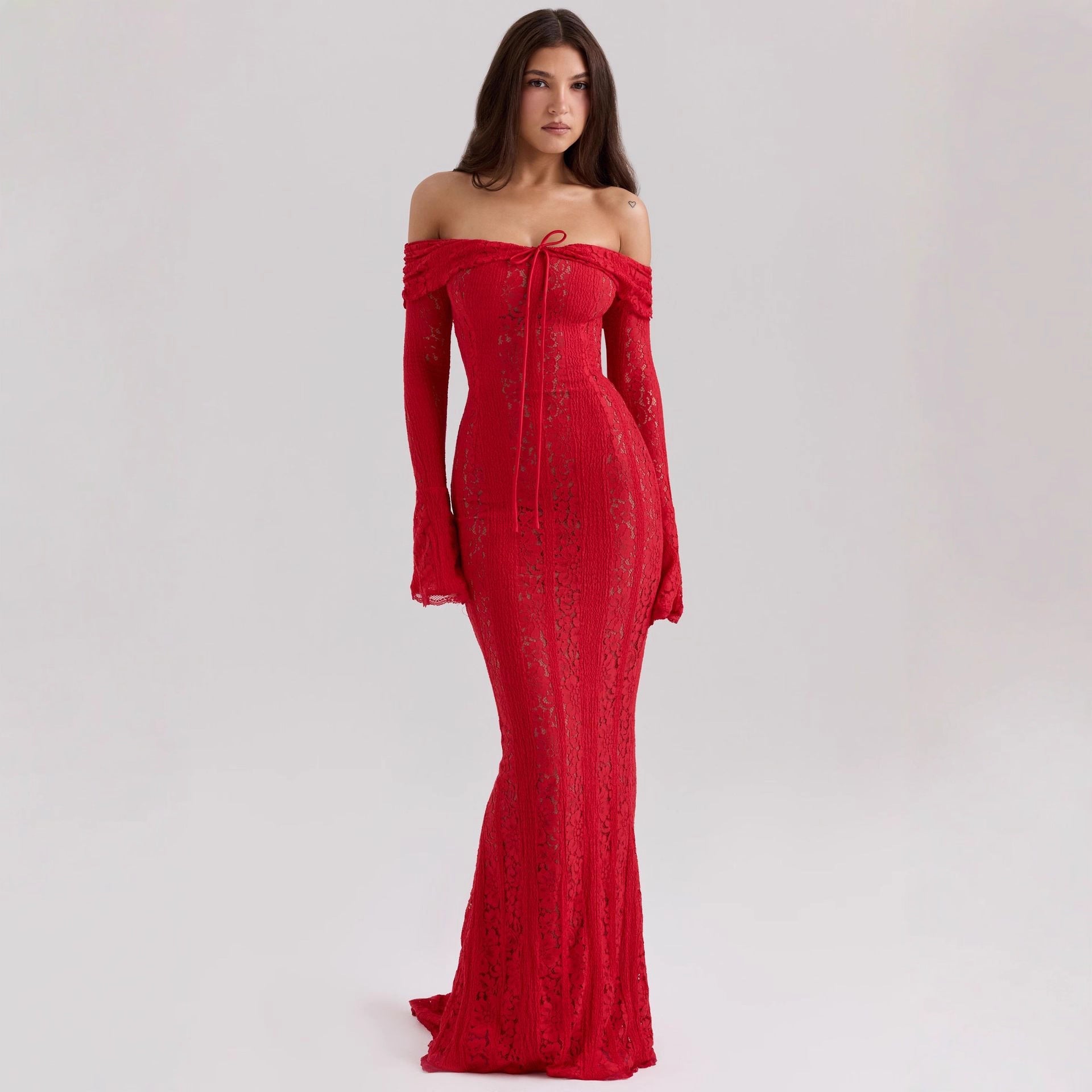 Langarm Damen Abendkleid im Off-Shoulder-Stil mit eleganter Ausstrahlung