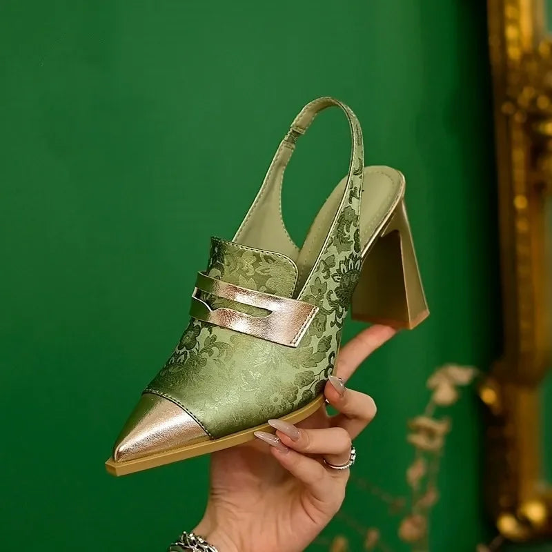 Damen Pumps mit Blockabsatz im eleganten Design