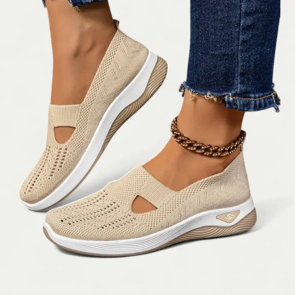 Damen Slip-On Schuhe | Luftiger Stil