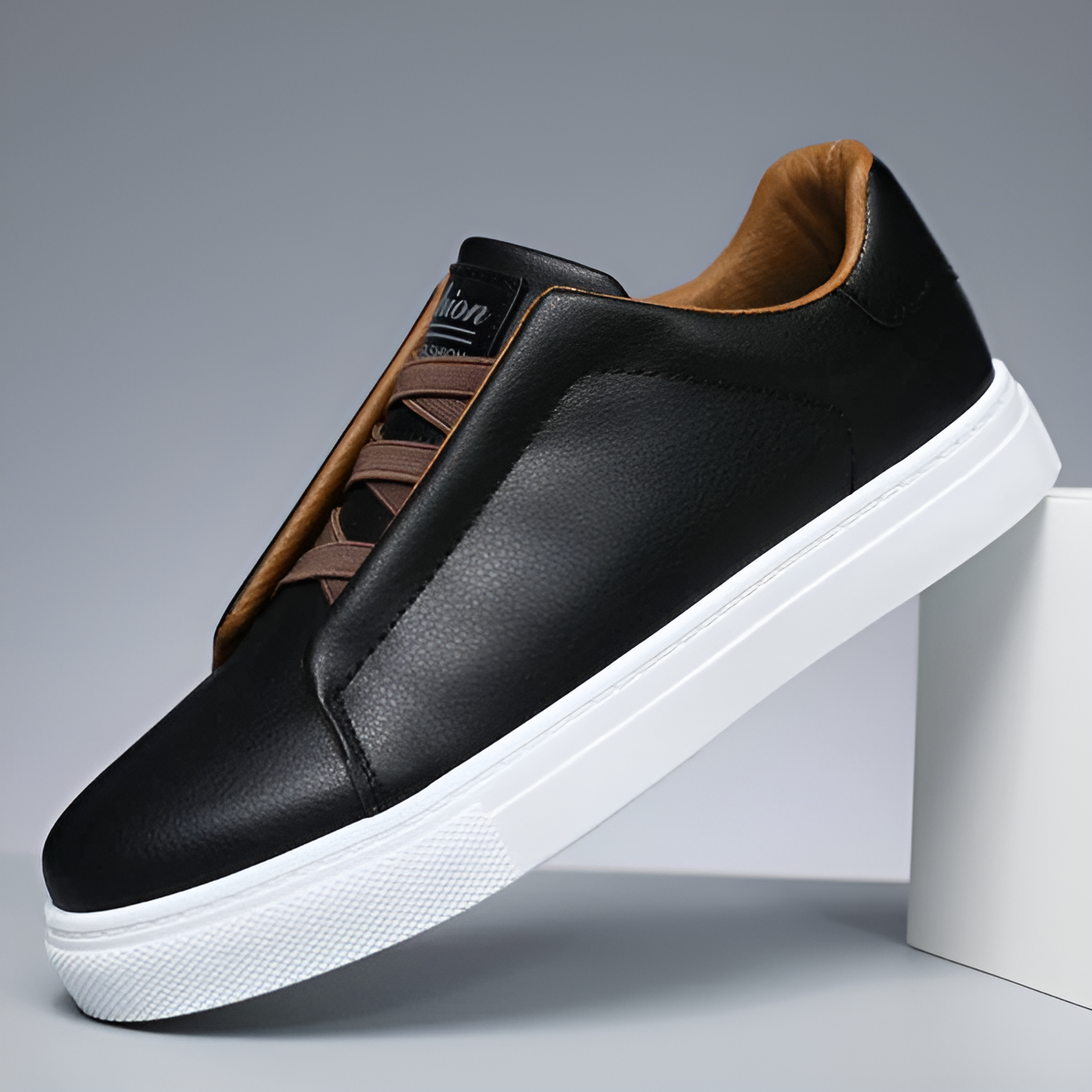 Herren Slip-On Sneaker im klassischen Stil