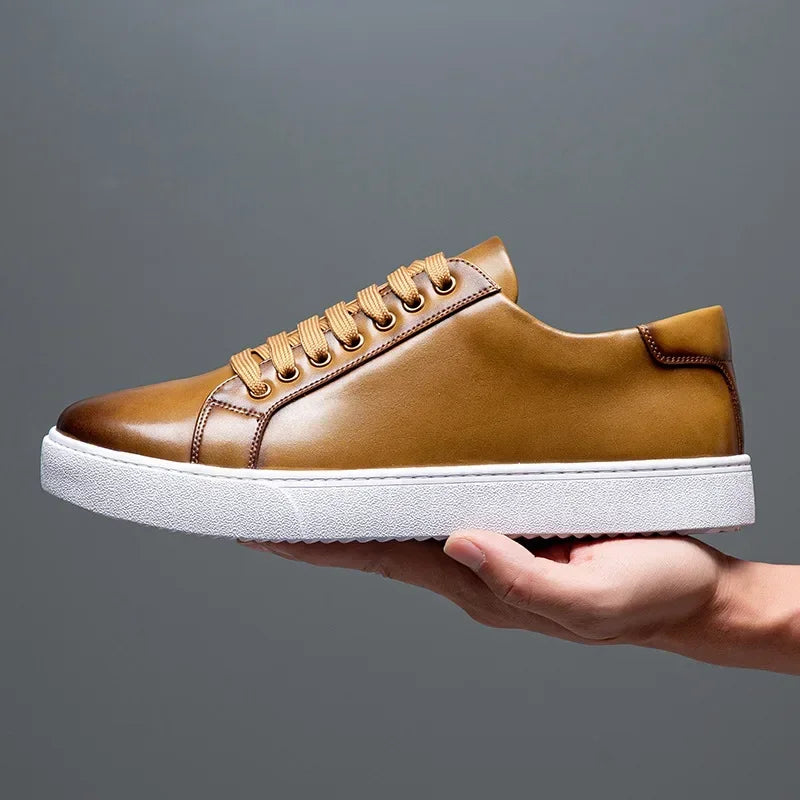Herren Sneakers im zeitlosen Design | Bequeme Passform mit flacher Sohle